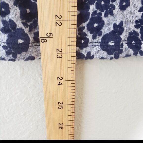 Anthropologie Floral T-Shirt    - Picture 8 of 11